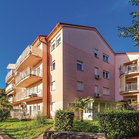 1 Bedroom Amazing Apartment In Rijeka Exterior foto