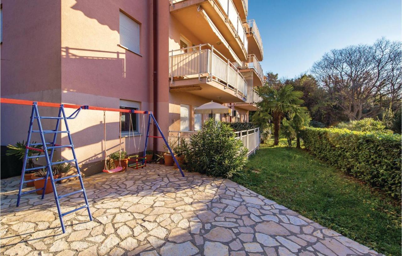1 Bedroom Amazing Apartment In Rijeka Exterior foto